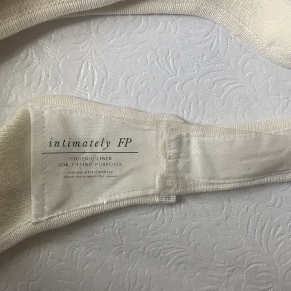 Free People Knitted Ivory Bodysuit‎ - Picture 4 of 5